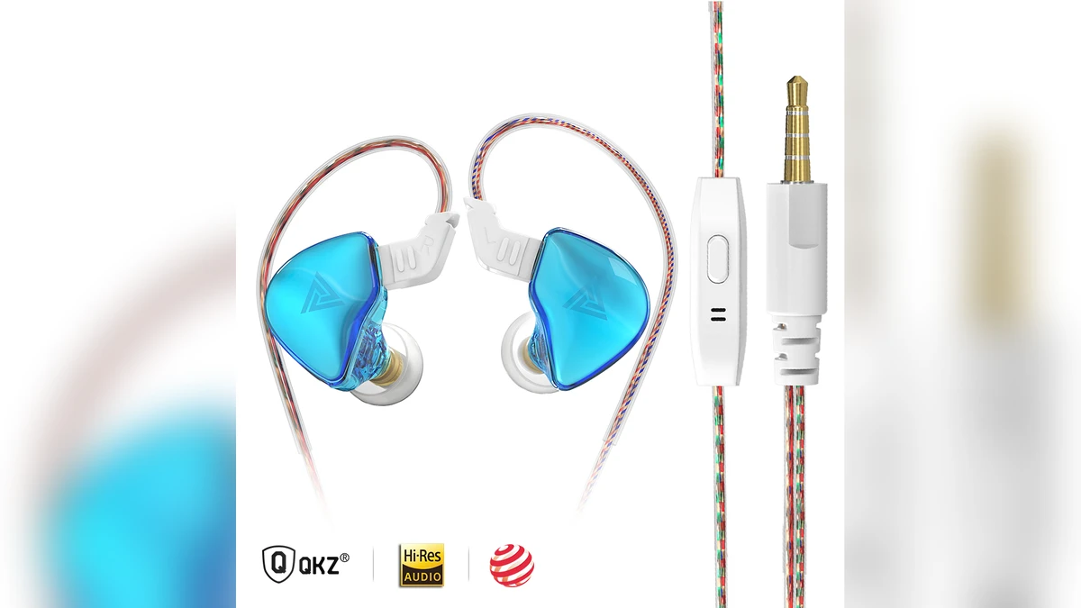 Detalhe do cabo trançado com microfone de um botão em linha e conector P3 de 3,5 mm banhado a ouro do QKZ AK6