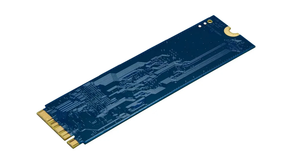 Face traseira plana do SSD Kingston NV3 destacando o design Single-Sided ideal para notebooks finos